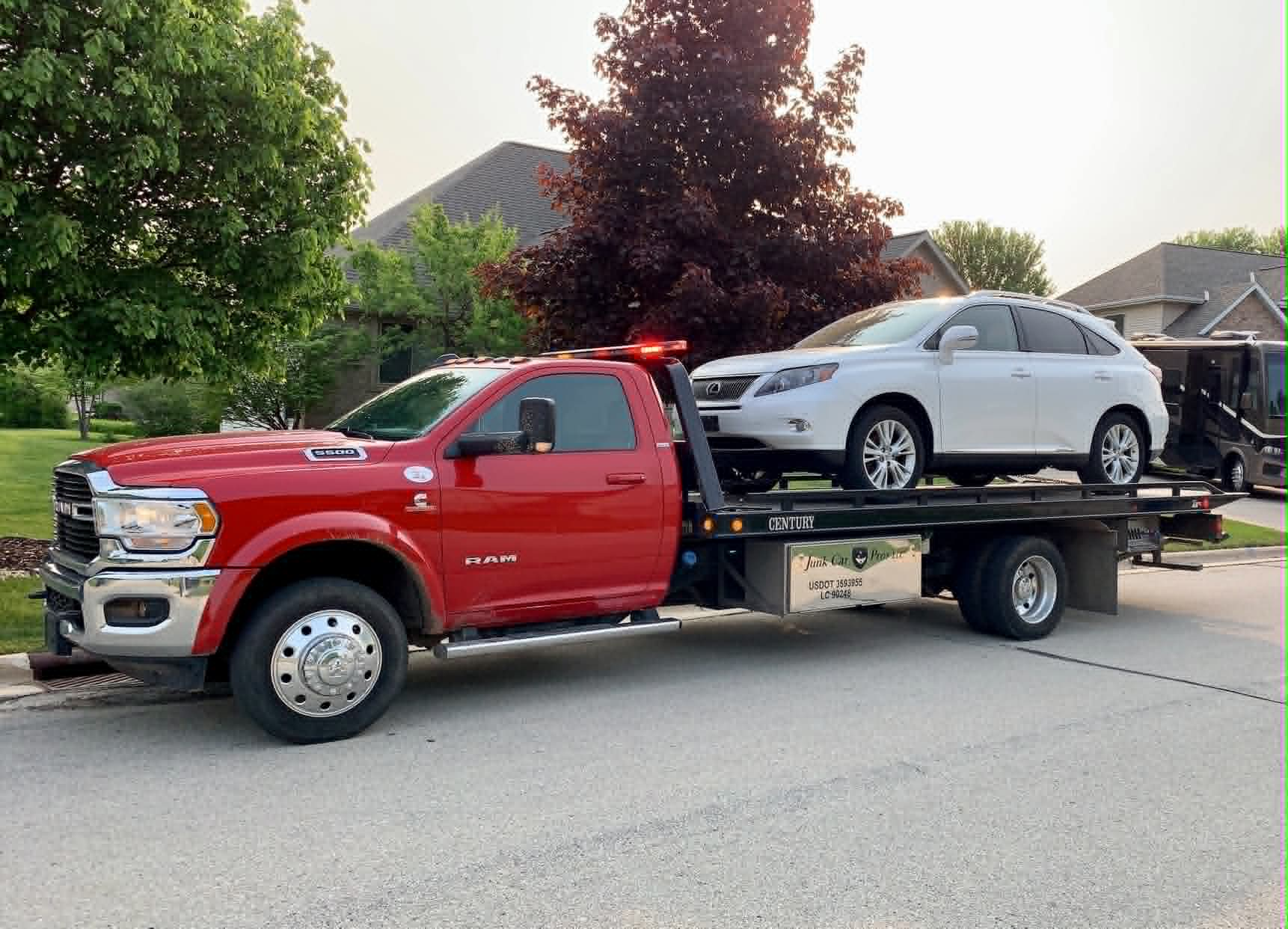 Old car removal Milwaukee